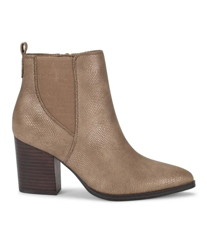 Women Baretraps Booties Yancee Bootie Auburn Women Baretraps Booties Yancee Bootie Auburn