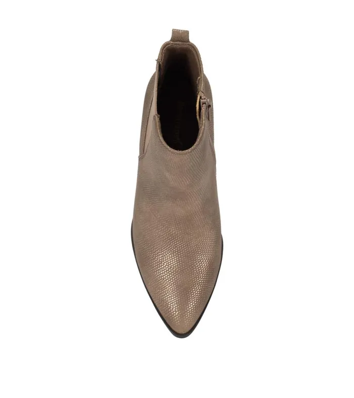 Women Baretraps Booties Yancee Bootie Auburn Women Baretraps Booties Yancee Bootie Auburn