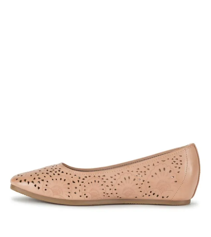 Women Baretraps Flats and Loafers Chika Casual Flat Rouge Women Baretraps Flats and Loafers Chika Casual Flat Rouge
