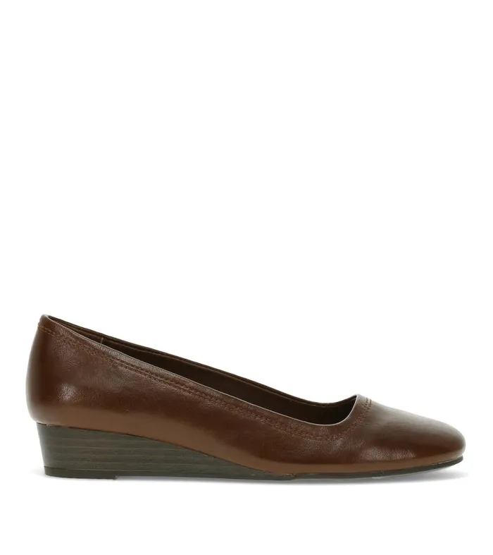 Women Baretraps Flats and Loafers Covette Wedge Slip On Bloodstone Women Baretraps Flats and Loafers Covette Wedge Slip On Bloodstone
