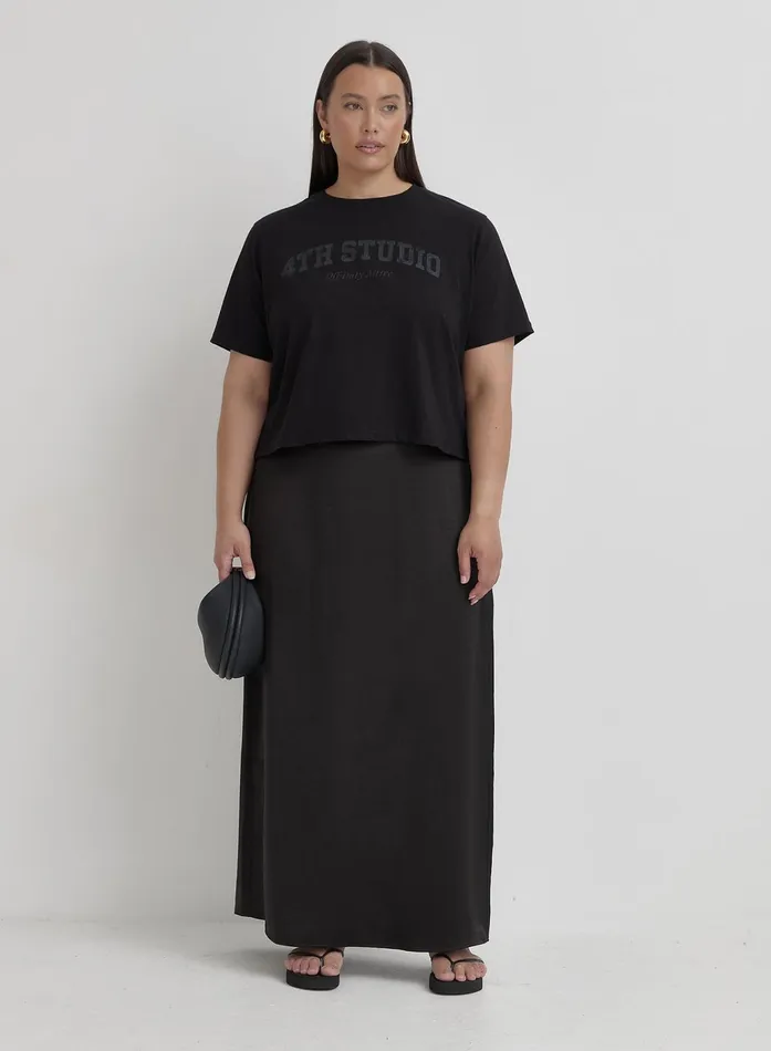 Women Black Plus Size 4th Studio Slogan TShirt Talia 4th and Reckless Plus Size