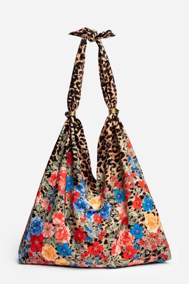 Women CHEETAH RING BEACH BAG Cheetah Johnny Was Handbags