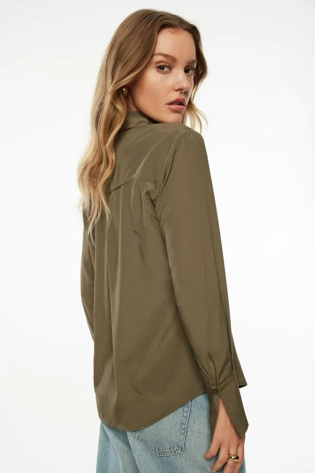 Women Dynamite Tops Relaxed Airflow Shirt Brown