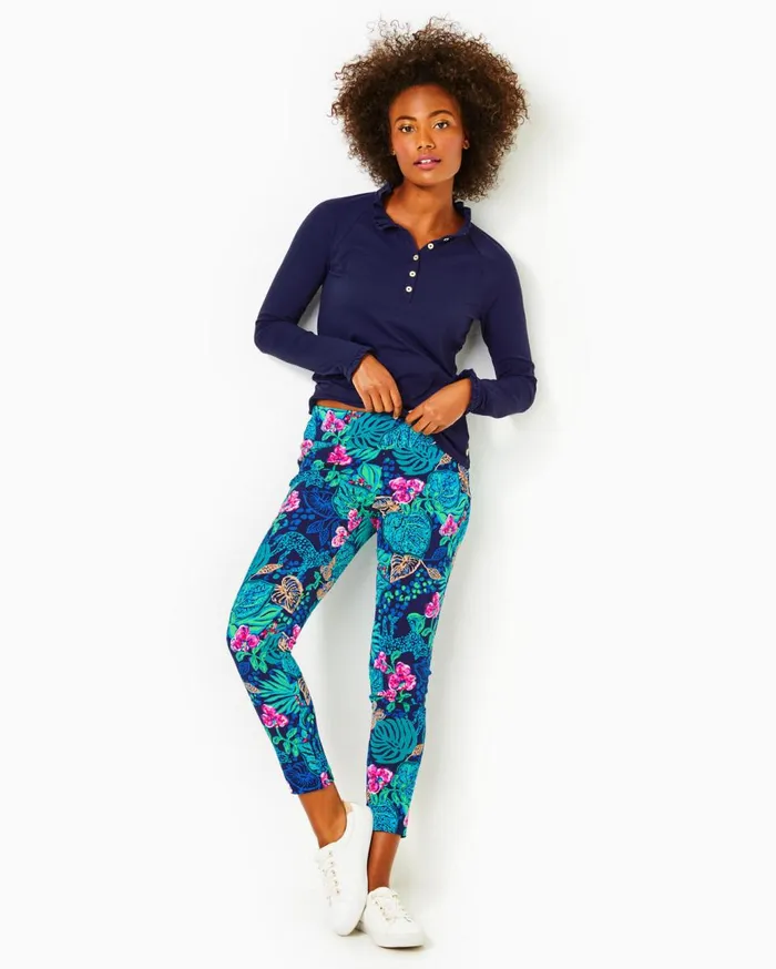 Women Lilly Pulitzer Bottoms UPF 50 Luxletic 28 Low Tide Navy Bouquet All Day Golf Women Lilly Pulitzer Bottoms UPF 50 Luxletic 28 Low Tide Navy Bouquet All Day Golf