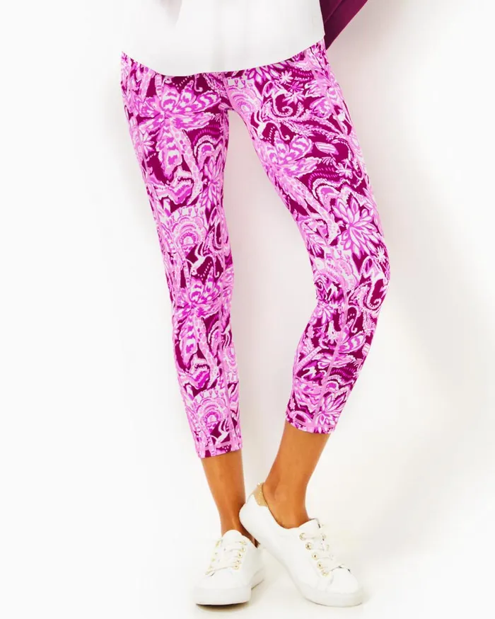 Women Lilly Pulitzer Bottoms UPF 50 Luxletic 28 Low Tide Navy Bouquet All Day Golf Women Lilly Pulitzer Bottoms UPF 50 Luxletic 28 Low Tide Navy Bouquet All Day Golf