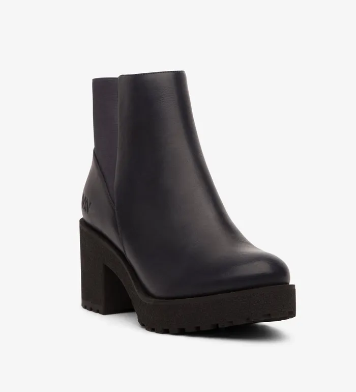 Women Montroyal Vegan Boots Ink Matt and Nat Boots