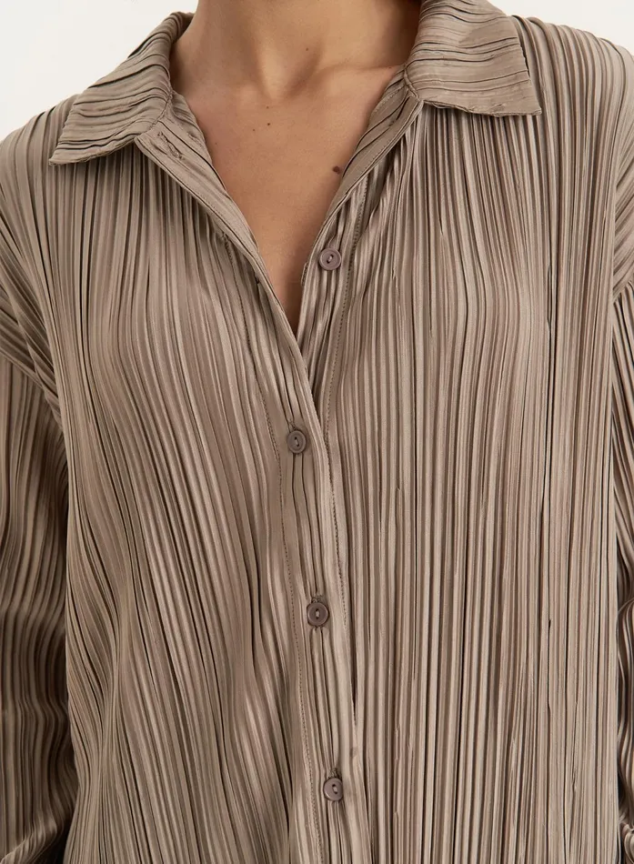 Women Olive Plisse Shirt Palais 4th and Reckless Tops