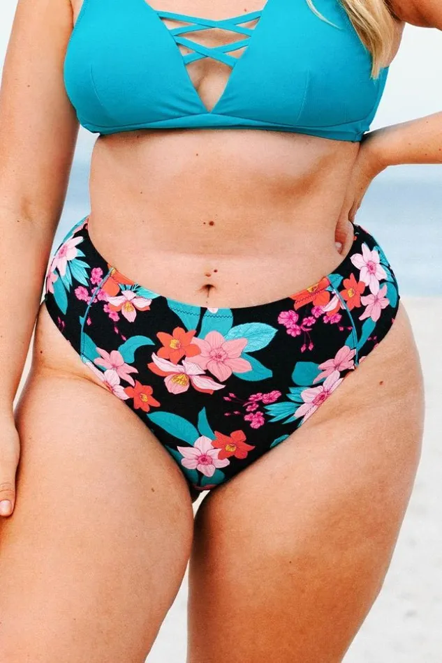 Women Plus Size and Curve Bikinis Cupshe Cynthia Floral High Waisted Plus Size Bikini Bottom Multicolor Women Plus Size and Curve Bikinis Cupshe Cynthia Floral High Waisted Plus Size Bikini Bottom Multicolor