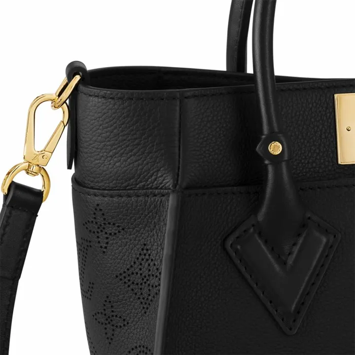 Women Shoulder and Totes Louis Vuitton Louis Vuitton M21546 On My Side PM Black 8211 Louis Vuitton Handbag Store