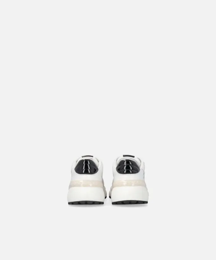 Women Sneakers Pinko Laminated Chunky Sneakers With Logo Whiteblack Women Sneakers Pinko Laminated Chunky Sneakers With Logo Whiteblack