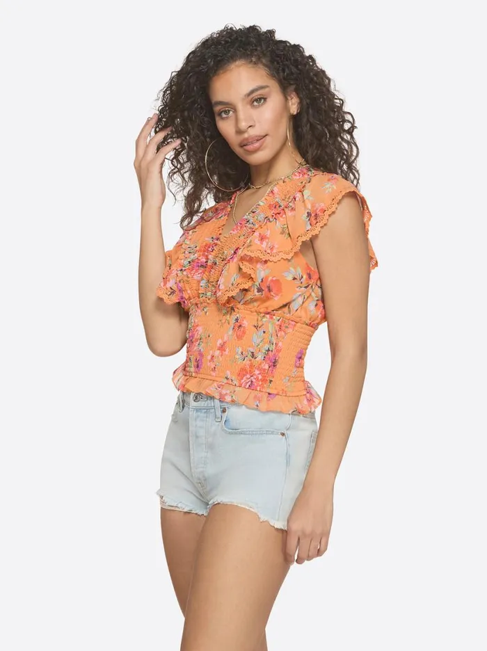 Women Tops and Tees Jessica Simpson Lilianna Top In Watercolor Roses