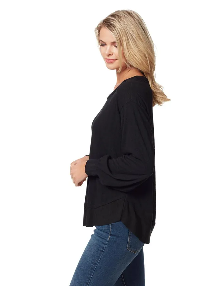 Women Tops and Tees Jessica Simpson Poppy Top In Black