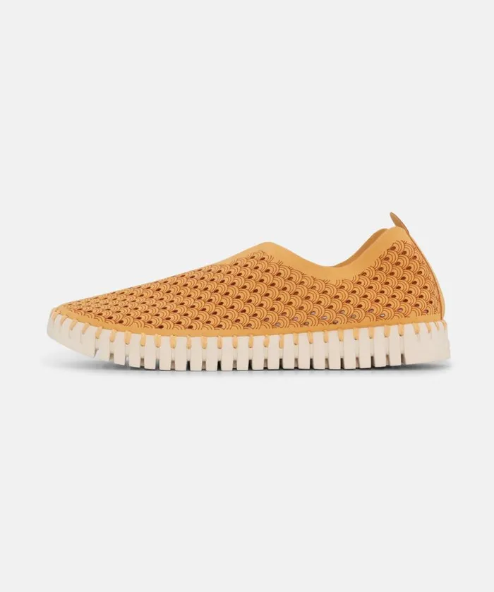 Women Tulip Flats Ilse Jacobsen Tulip SlipIn 8211 Golden Nugget Women Tulip Flats Ilse Jacobsen Tulip SlipIn 8211 Golden Nugget
