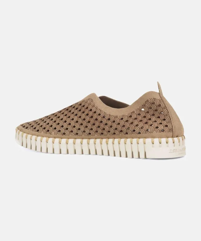 Women Tulip Flats Ilse Jacobsen Tulip SlipIn 8211 Latte Women Tulip Flats Ilse Jacobsen Tulip SlipIn 8211 Latte