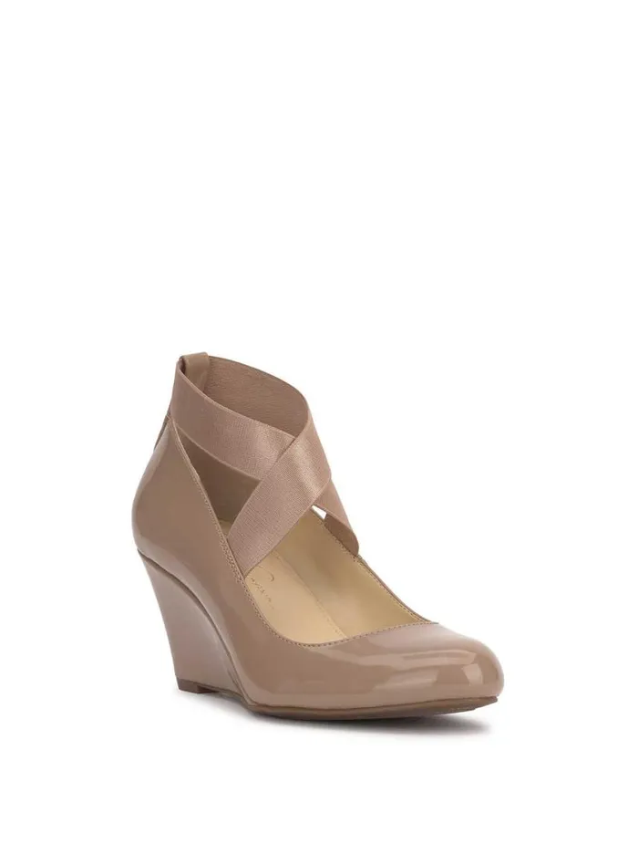 Women Wedges Jessica Simpson Saedra Wedge In Chai Latte